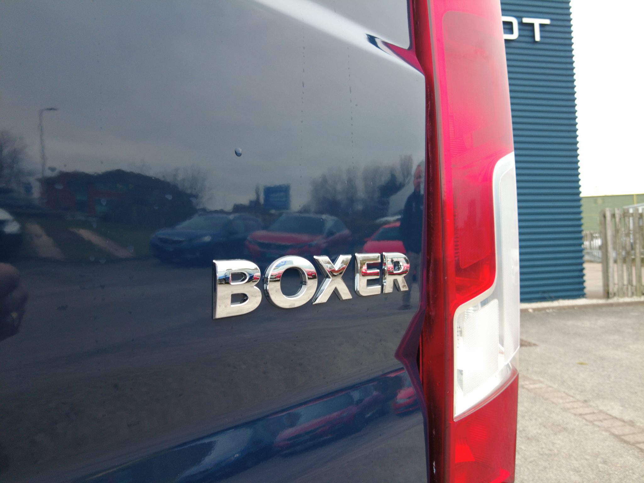 Peugeot Boxer 2.2 HDi 335 L2 H2